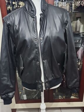 Hard Rock Cafe Black Leather Bomber Jacket
